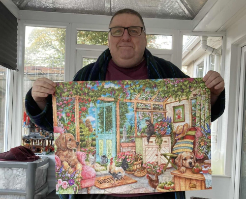 MerlinKen Chilling - Coming soon